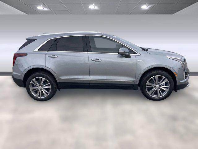 new 2025 Cadillac XT5 car, priced at $54,565