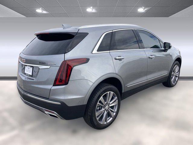 new 2025 Cadillac XT5 car, priced at $54,565