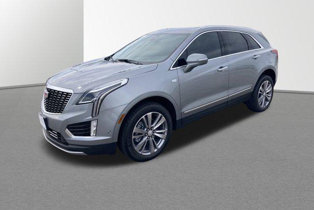 new 2025 Cadillac XT5 car, priced at $54,562