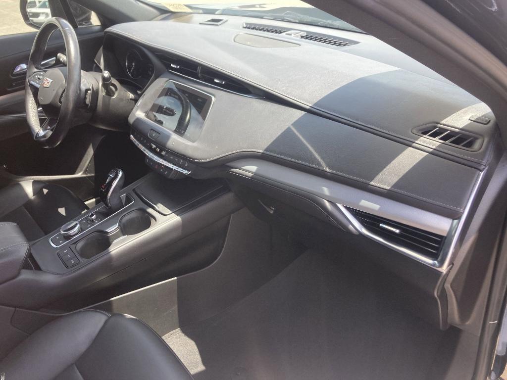 used 2021 Cadillac XT4 car, priced at $26,998
