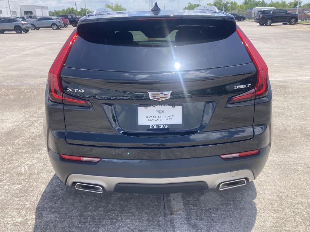 used 2021 Cadillac XT4 car, priced at $26,998