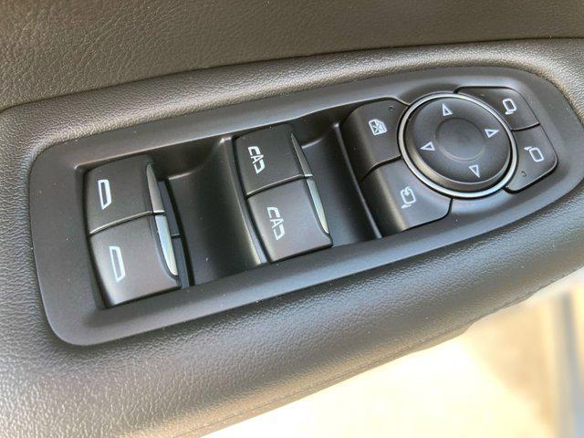 used 2023 Cadillac XT6 car, priced at $29,998