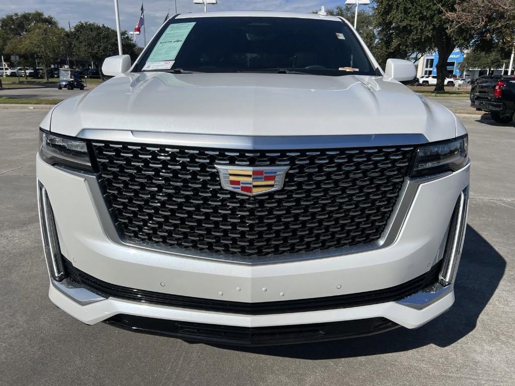 used 2023 Cadillac Escalade ESV car, priced at $77,497