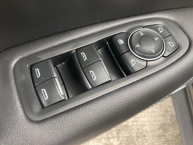 used 2021 Cadillac XT5 car, priced at $28,999