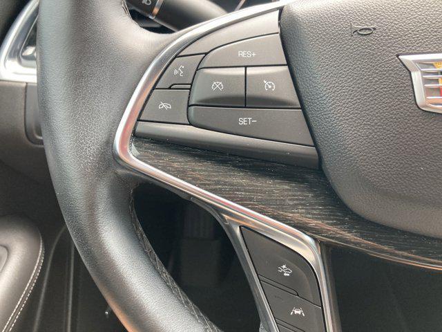 used 2021 Cadillac XT5 car, priced at $28,999