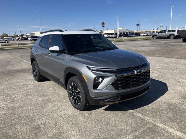 new 2025 Chevrolet TrailBlazer car, priced at $29,673
