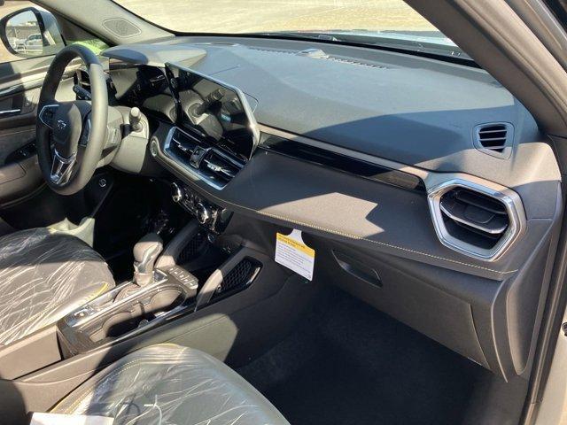 new 2025 Chevrolet TrailBlazer car, priced at $29,673