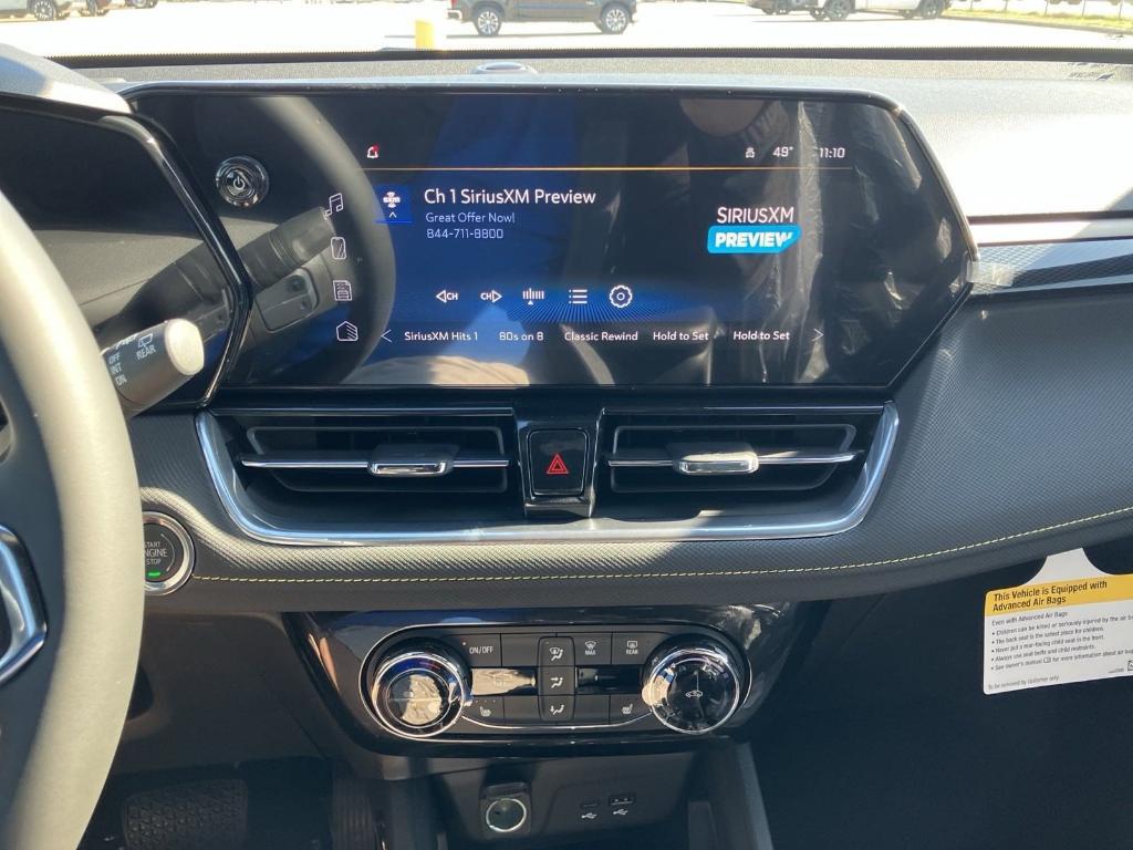 new 2025 Chevrolet TrailBlazer car, priced at $32,421