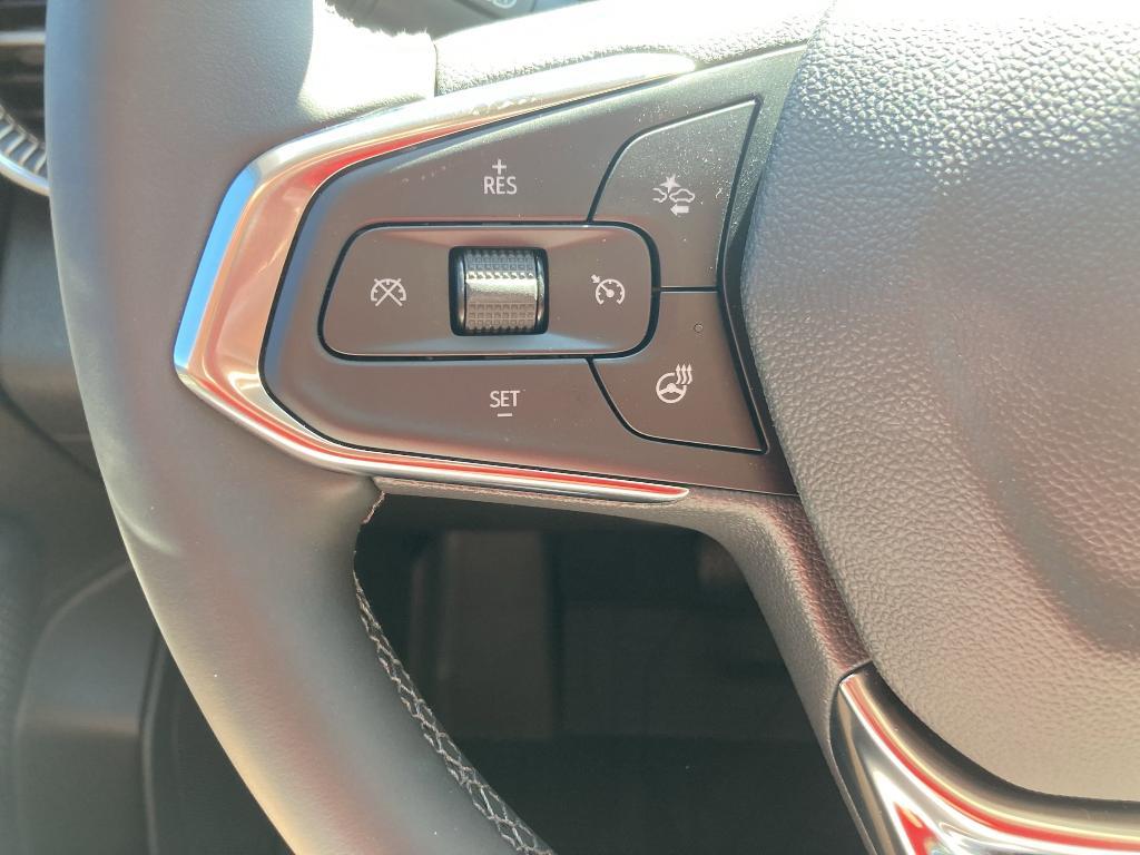 new 2025 Chevrolet Trax car, priced at $26,431