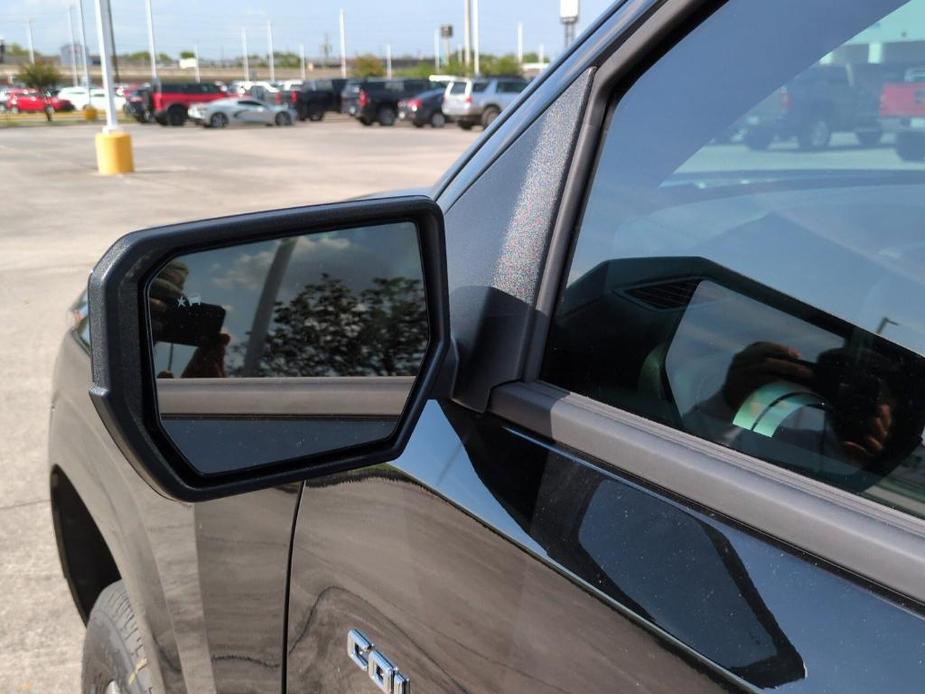 new 2024 Chevrolet Colorado car, priced at $35,803