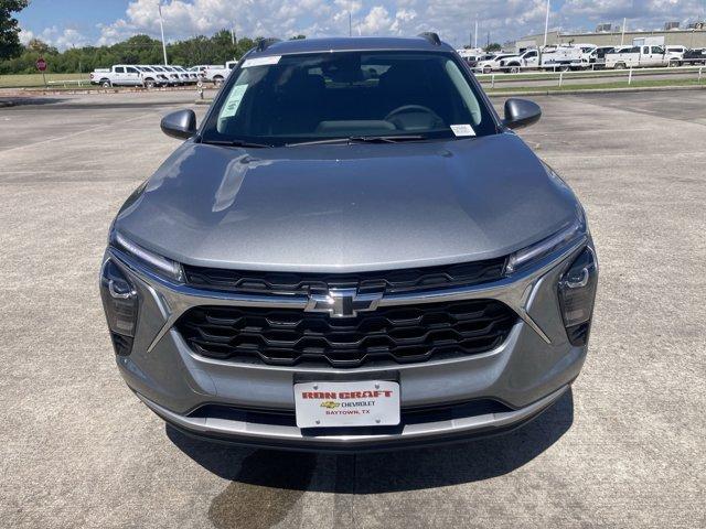 new 2025 Chevrolet Trax car, priced at $25,581
