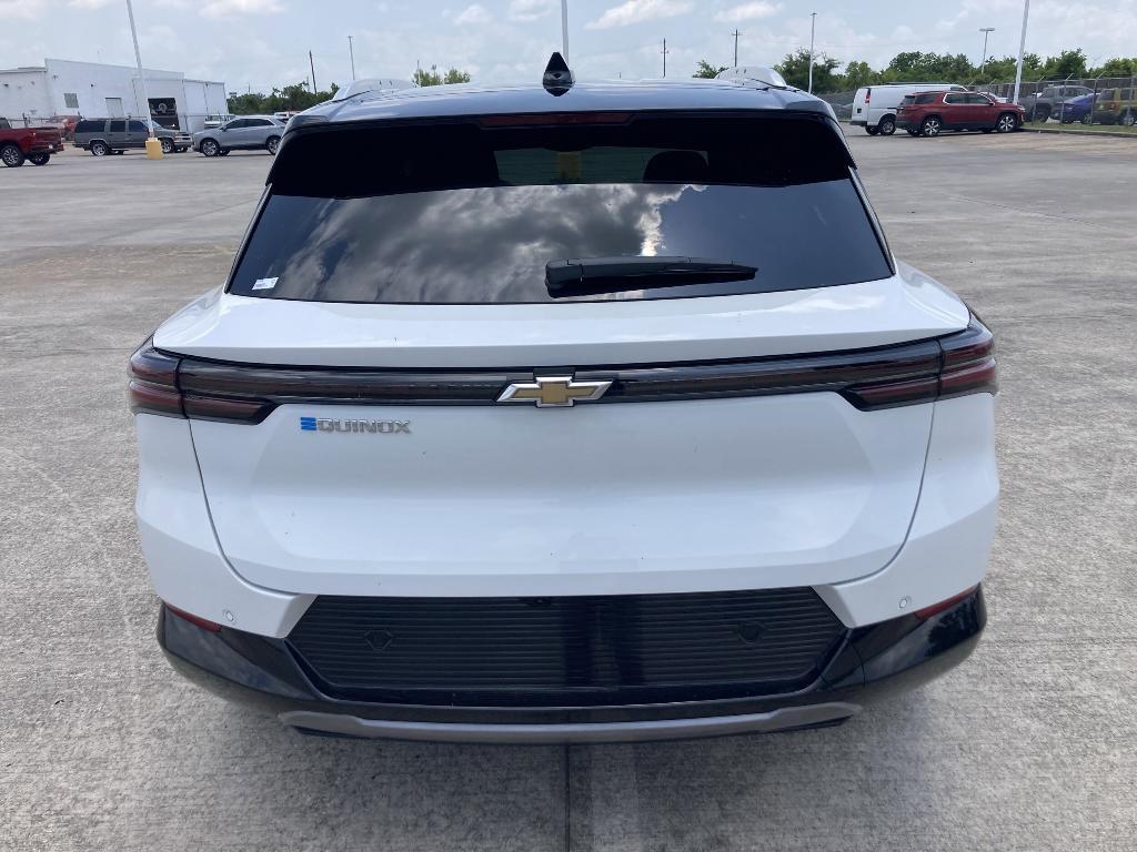 new 2025 Chevrolet Equinox EV car, priced at $44,485