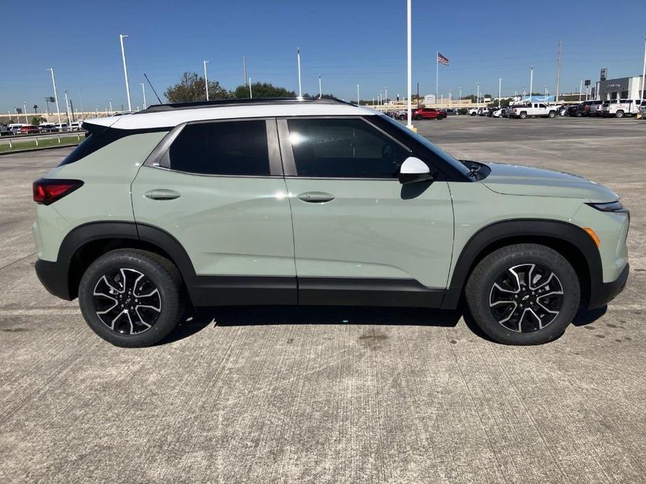 new 2025 Chevrolet TrailBlazer car, priced at $31,421