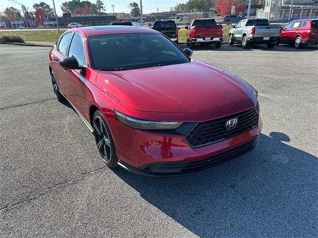 new 2025 Honda Accord Hybrid car, priced at $35,205