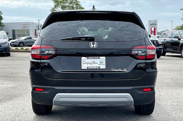 new 2025 Honda Pilot car, priced at $45,725