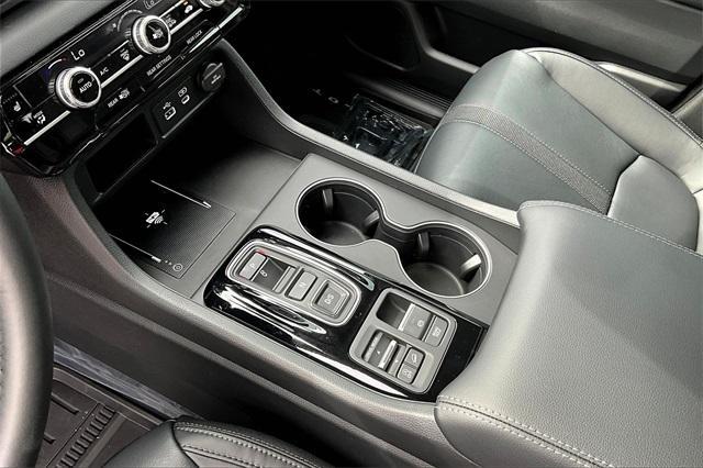 new 2025 Honda Pilot car, priced at $45,725