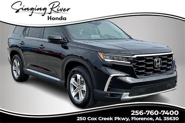 new 2025 Honda Pilot car, priced at $45,725