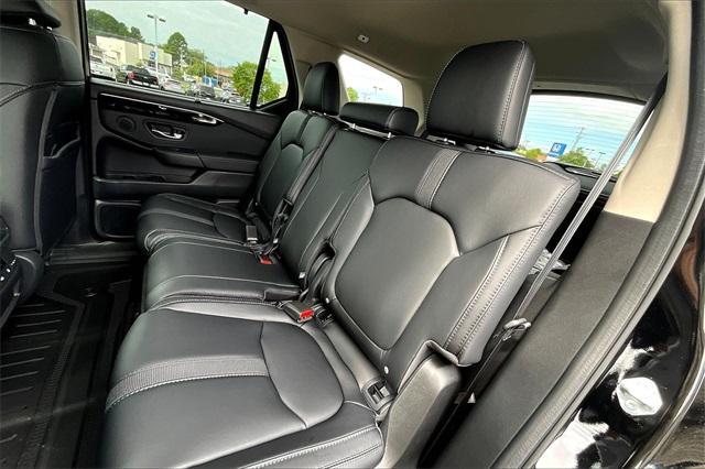 new 2025 Honda Pilot car, priced at $45,725