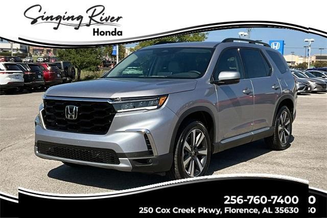 new 2025 Honda Pilot car, priced at $49,725