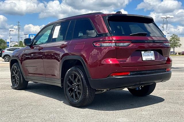 used 2025 Jeep Grand Cherokee car, priced at $38,743