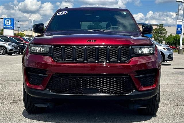 used 2025 Jeep Grand Cherokee car, priced at $38,743