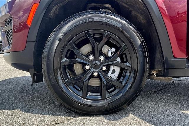used 2025 Jeep Grand Cherokee car, priced at $37,488