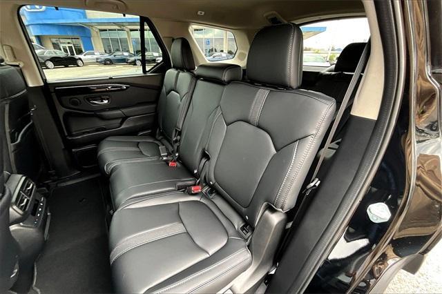 new 2025 Honda Pilot car, priced at $50,895