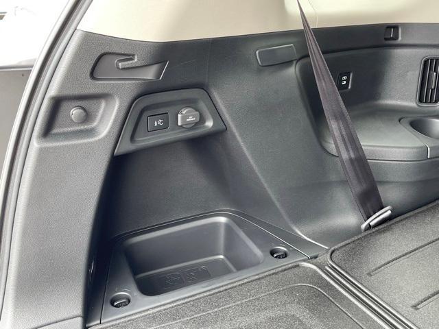 new 2025 Honda Pilot car, priced at $50,850