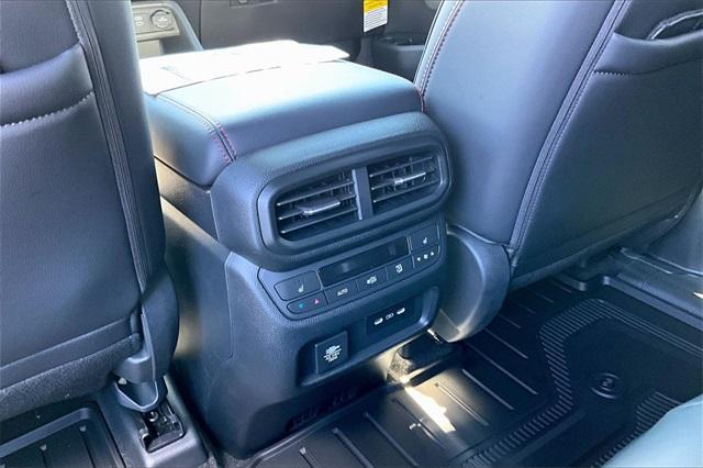 new 2025 Honda Pilot car, priced at $57,260