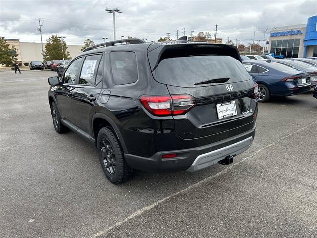 new 2025 Honda Pilot car, priced at $50,795