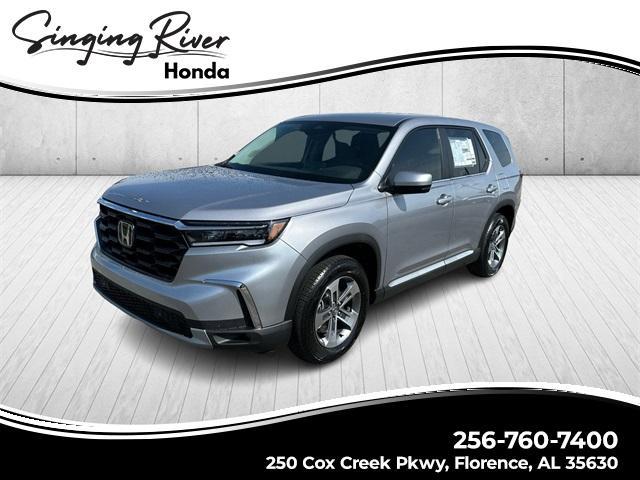 new 2025 Honda Pilot car, priced at $45,700
