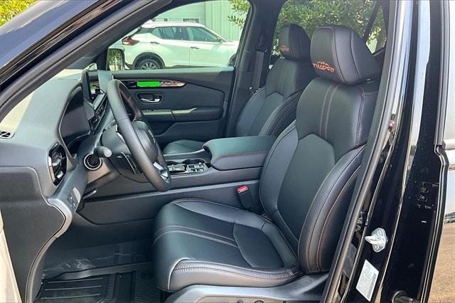 new 2025 Honda Pilot car, priced at $50,895