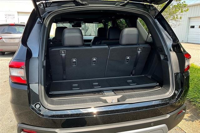 new 2025 Honda Pilot car, priced at $50,895