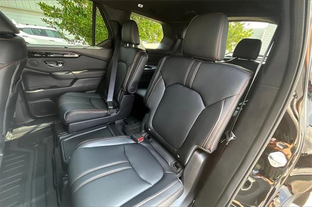 new 2025 Honda Pilot car, priced at $50,895