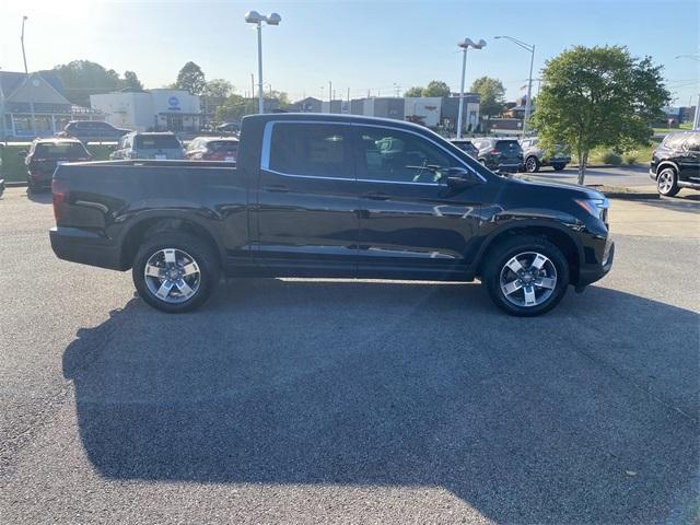 new 2025 Honda Ridgeline car, priced at $46,625