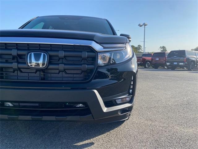 new 2025 Honda Ridgeline car, priced at $46,625