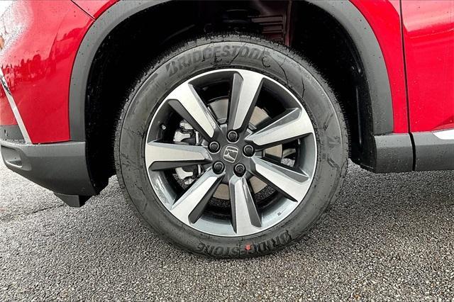 new 2025 Honda Pilot car, priced at $51,550