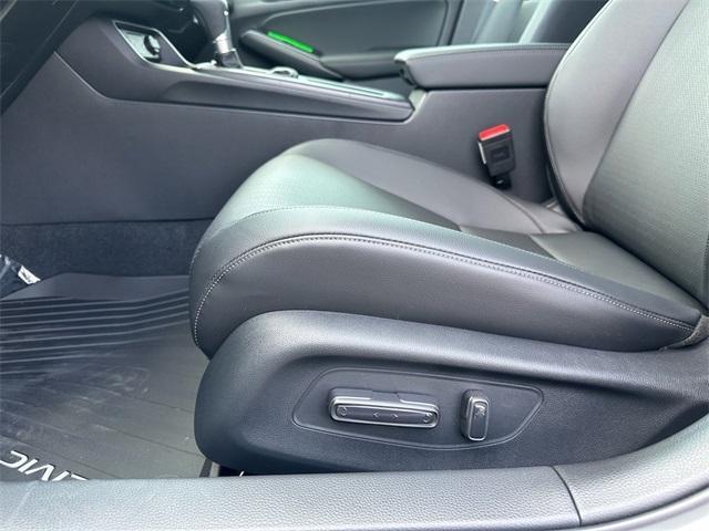 new 2025 Honda Civic Hybrid car, priced at $33,605