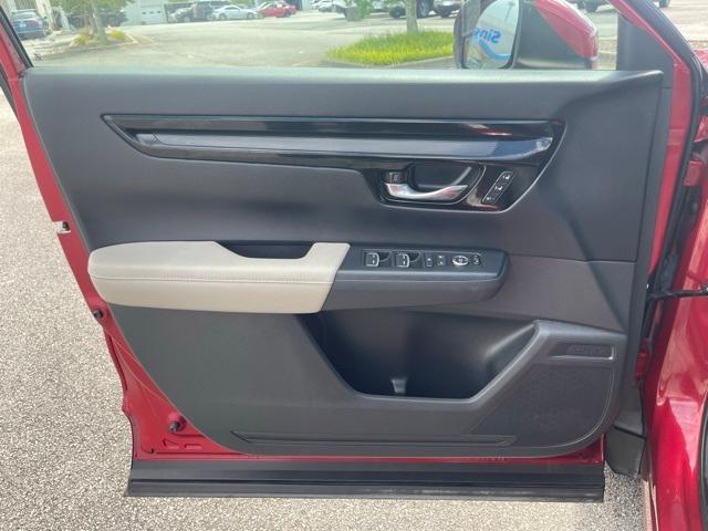 used 2023 Honda CR-V car, priced at $32,609