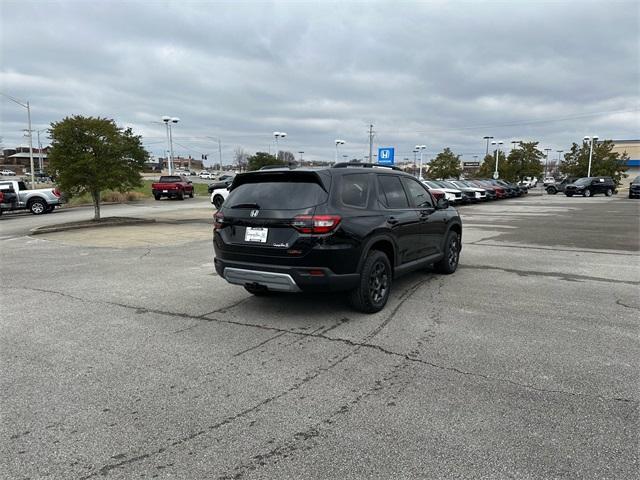 new 2025 Honda Pilot car, priced at $50,850