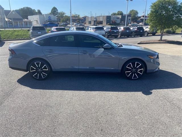 new 2025 Honda Accord Hybrid car, priced at $40,350