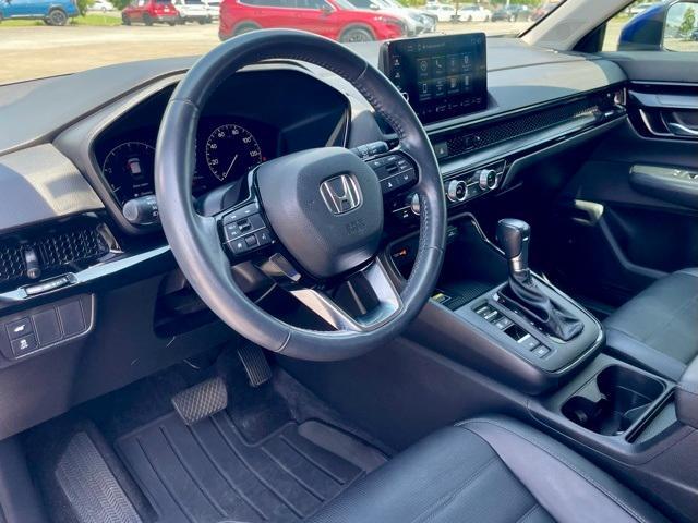 used 2023 Honda CR-V car, priced at $32,138