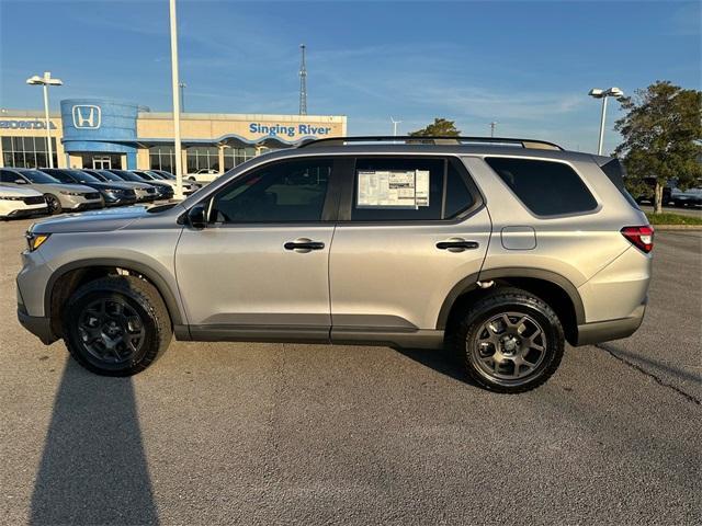 new 2025 Honda Pilot car, priced at $50,795