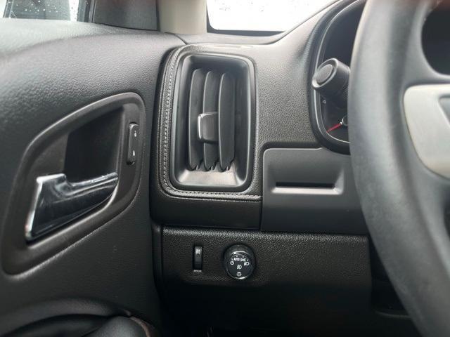 used 2022 GMC Canyon car, priced at $29,999