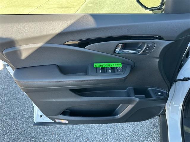 new 2025 Honda Ridgeline car, priced at $48,655