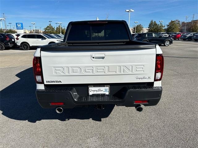 new 2025 Honda Ridgeline car, priced at $48,655