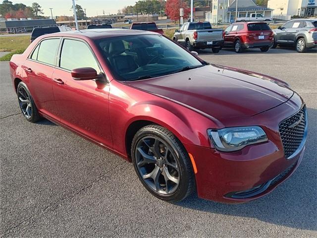 used 2022 Chrysler 300 car, priced at $24,392