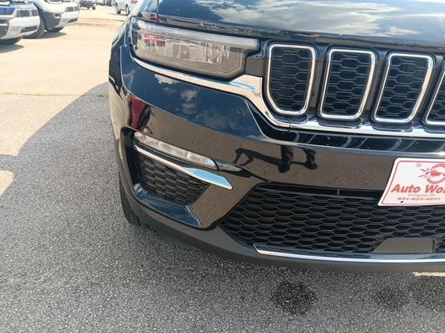 used 2023 Jeep Grand Cherokee car, priced at $28,909