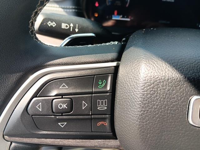 used 2023 Jeep Grand Cherokee car, priced at $28,909