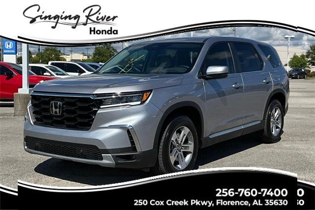 new 2025 Honda Pilot car, priced at $47,095